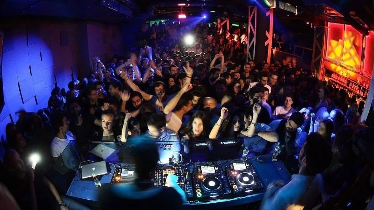 Partytiere vereinigen sich: Die heißesten Clubs und Bars in Istanbul